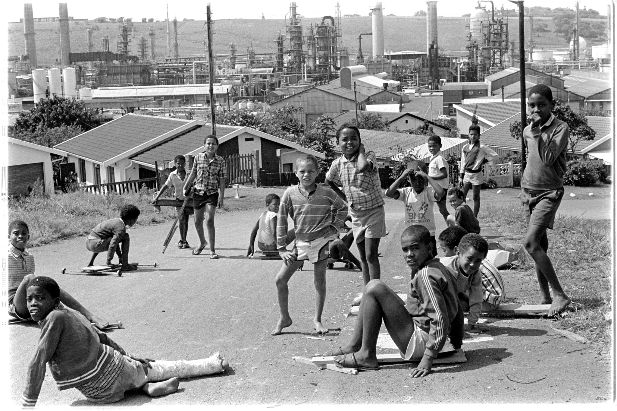unScene from the Cedric Nunn Archive